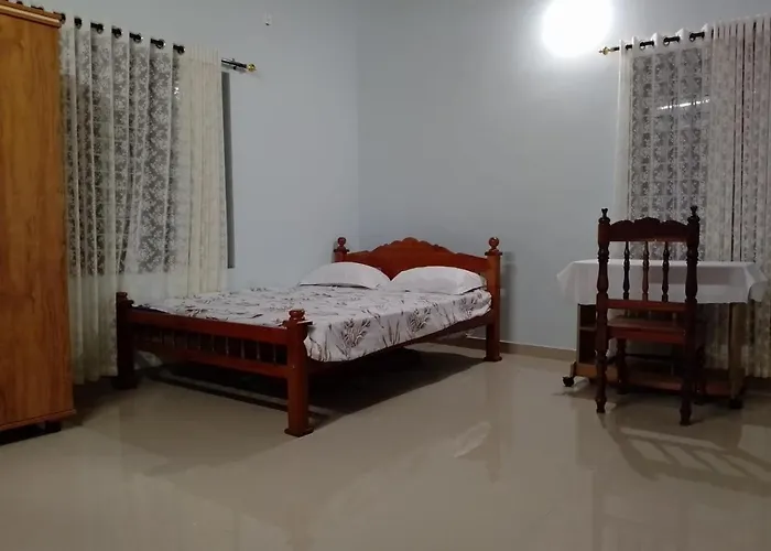 Nallukettu Service Villa