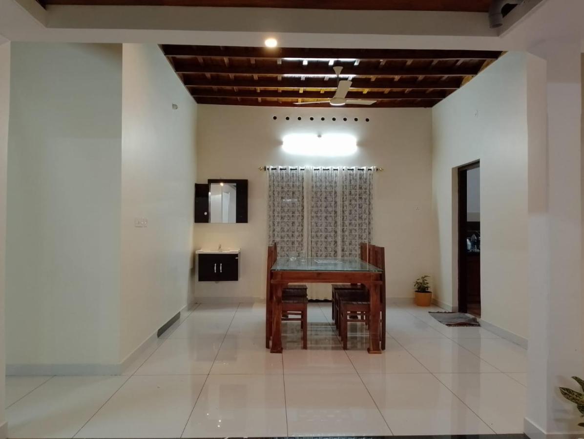 Villa Nallukettu Service Mundrothuruth